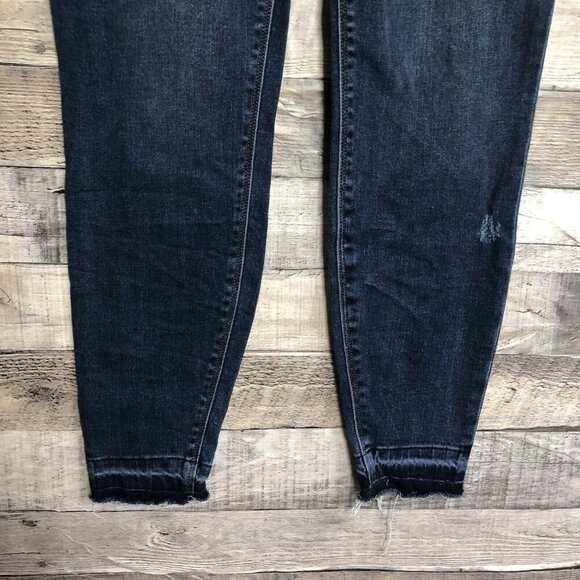 SPANX Distressed Ankle Skinny Jeans, Sz M, Medium Wash, Raw Hem, Stretch Pull on - Picture 5 of 11